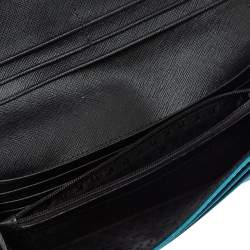 Pre Owned محفظة دي كيه إن واي "كونتينينتال" قلاب جلد أزرق سماوي 