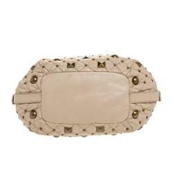 Pre Owned Dkny Beige Quilted Leather Studded Hobo