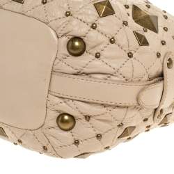 Pre Owned Dkny Beige Quilted Leather Studded Hobo