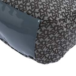 Pre Owned Dkny Grey Signature Canvas and Patent Leather Hobo