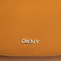 Pre Owned حقيبة كروس دي كيه إن واي "بريانت بارك" جلد مُسترده