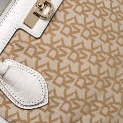 Pre Owned DKNY Beige Signature Canvas and Leather Zip Tote