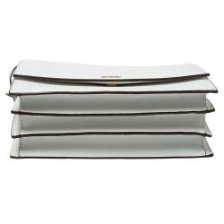 Pre Owned حقيبة كتف دي كي إن واي براينت جلد أبيض بقلاب