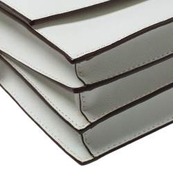 Pre Owned حقيبة كتف دي كي إن واي براينت جلد أبيض بقلاب