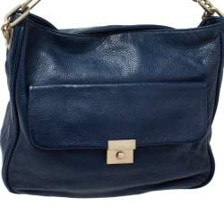 مملوكة مسبقًا حقيبة دي كي إن واي جلد أزرق سوفت بجيب أمامي وسلسلة