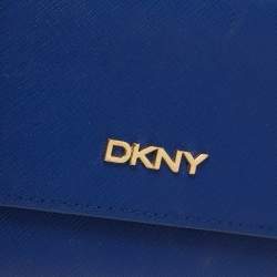 Pre Owned محفظة دي كي إن واي جلد أزرق ثلاثية الطي