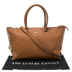 مملوكة مسبقًا DKNY Tan Leather Bryant Park Zip Tote