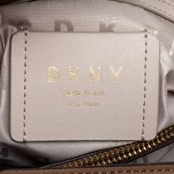 Pre Owned Dkny Beige/Brown Signature Coated Canvas and Leather Bryant Bucket Bag