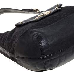 Pre Owned Dkny Black Signature Canvas and Leather Hobo