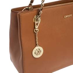 مملوكة مسبقًا Dkny Tan Leather Bryant Park Chain Tote