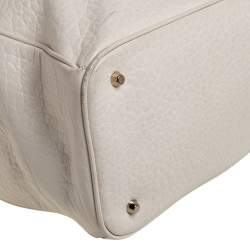 مملوكة مسبقًا DKNY Off White Leather Shopper Tote