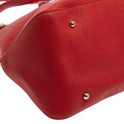 Pre Owned حقيبة شوبر دي كي إن واي جلد أحمر بسحاب جانبي