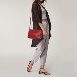 Pre Owned حقيبة كروس دي كيه إن واي سحاب جلد أحمر