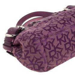Pre Owned حقيبة دي كي إن واي كانفاس بنفسجي بالشعار وجلد نقشة السحلية