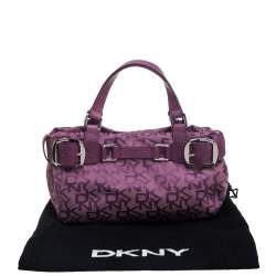Pre Owned حقيبة دي كي إن واي كانفاس بنفسجي بالشعار وجلد نقشة السحلية