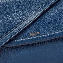 Pre Owned حقيبة كروس دي كي أن واي قلاب جلد أزرق