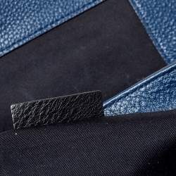 Pre Owned حقيبة كروس دي كي أن واي قلاب جلد أزرق