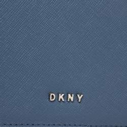 Pre Owned محفظة دى كى أن واى قلاب جلد زرقاء 