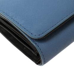 Pre Owned محفظة دى كى أن واى قلاب جلد زرقاء 