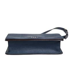 Pre Owned حقيبة كروس دي كي إن واي جلد أزرق بقلاب