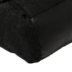 Pre Owned حقيبة كتف دي كي إن واي كانفاس بالشعار وجلد بعقدة