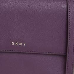 Pre Owned حقيبة كتف دي كي أن واي سلسلة قلاب جلد بنفسجي
