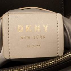 Pre Owned Dkny Brown/Beige Signature Coated Canvas Bryant Bucket Bag