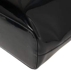 مملوكة مسبقًا Dkny Black Patent Leather Chain Shopper Tote