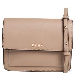 مملوكة مسبقًا حقيبة كروس دي كيه إن واي قلاب سلسلة جلد بيج