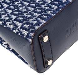 Pre Owned Dkny Blue Signature Canvas and Leather Shoulder Bag