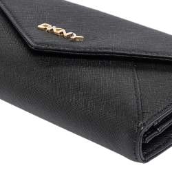 مملوكة مسبقًا DKNY Black Saffiano Leather Envelope Flap Continental Wallet