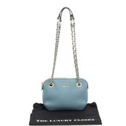 Pre Owned حقيبة كتف دي كيه إن واي جلد أزرق فاتح ذات سلسلة