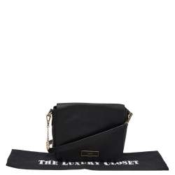 Pre Owned حقيبة كتف دي كي أن واي قلاب جلد أسود