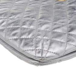 Pre Owned DKNY Silver Quilted Leather Shoulder Bag