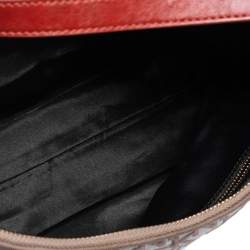 Pre Owned Dkny Beige Signature Canvas Baguette Shoulder Bag