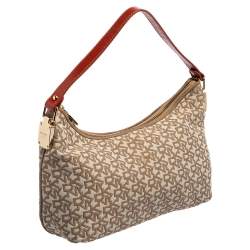Pre Owned Dkny Beige Signature Canvas Baguette Shoulder Bag