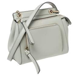 Pre Owned حقيبة كروس دي كيه إن واي جلد رصاصي بجيب أمامي