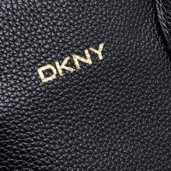 Pre Owned حقيبة ساتشل دي كي أن واي شلسي جلد أسود