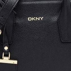 Pre Owned حقيبة ساتشل دي كي أن واي شلسي جلد أسود