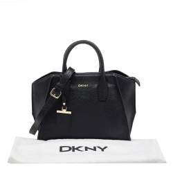 Pre Owned حقيبة ساتشل دي كي أن واي شلسي جلد أسود