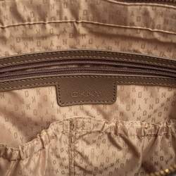 مملوكة مسبقًا DKNY Grey Saffiano Leather Bryant Park Chain Tote