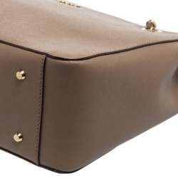 مملوكة مسبقًا DKNY Grey Saffiano Leather Bryant Park Chain Tote