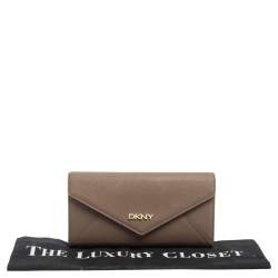 Pre Owned DKNY Dark Beige Saffiano Leather Envelope Flap Continental Wallet