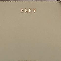 Pre Owned DKNY Grey Leather Bryant Park Crossbody Bag