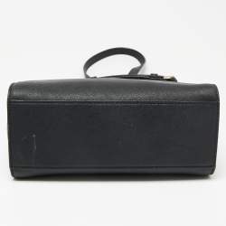مملوكة مسبقًا DKNY Black Saffiano Leather Pocket Satchel