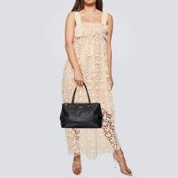 مملوكة مسبقًا Dkny Black Leather Satchel