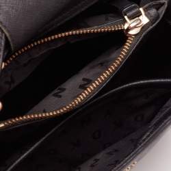 Pre Owned Dkny Black Leather Bucket Bag