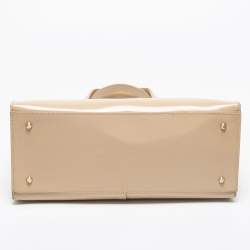 Pre Owned حقيبة يد دي كي أن واي جلد لامع بيج بسحاب مزدوج