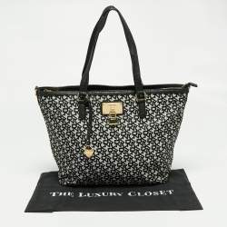Pre Owned DKNY Black/White Signature Canvas and Leather Shopper Tote
