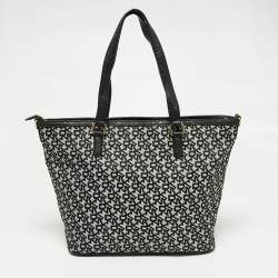 Pre Owned DKNY Black/White Signature Canvas and Leather Shopper Tote